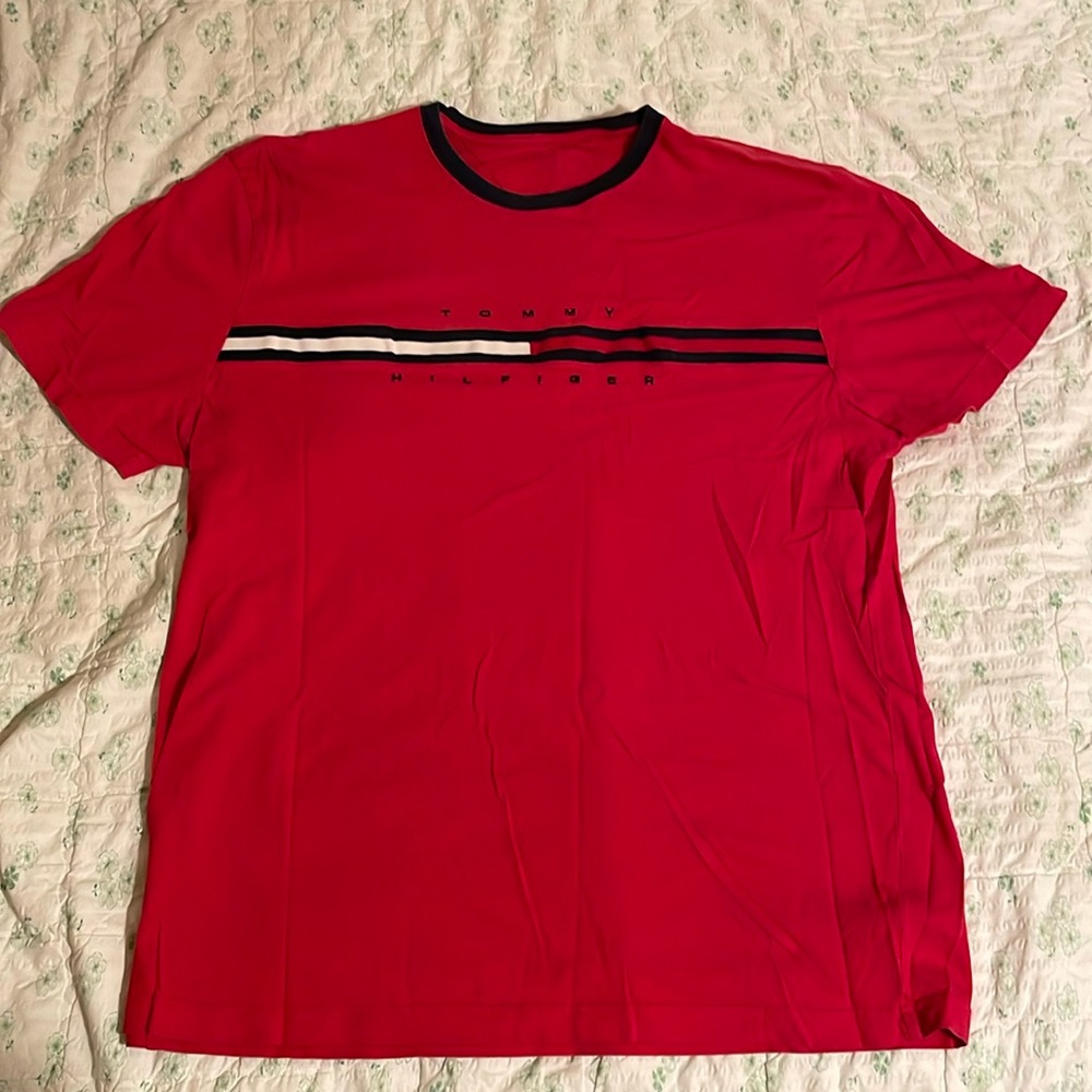 Tommy Hilfiger Red T-shirt